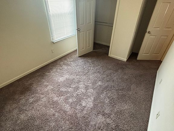 3rd image of 3104 Cloverridge Cv