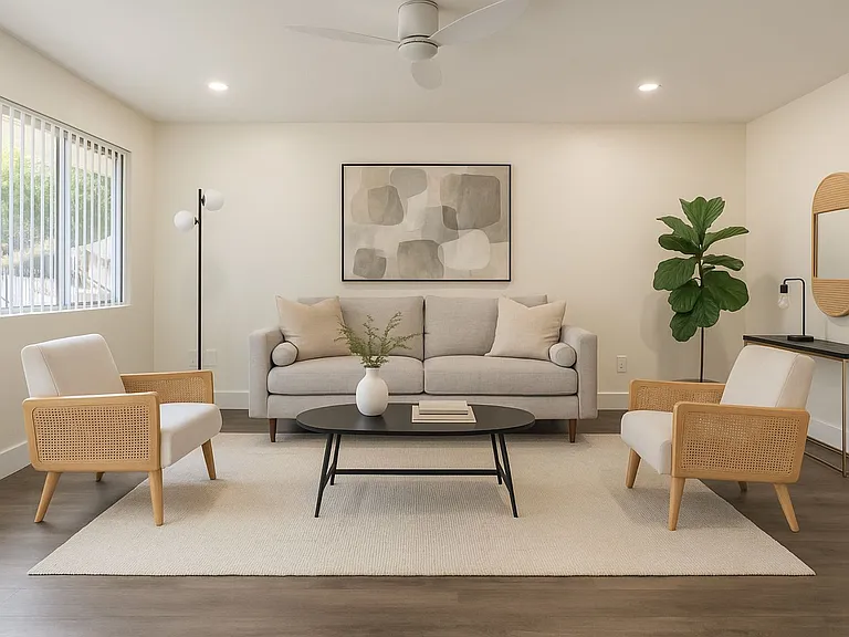 7025 Boulevard Dr — Photo 1