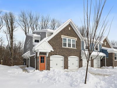 4222 N Golden Clove Bnd #56-201, Sugarcreek Township, OH, 45459