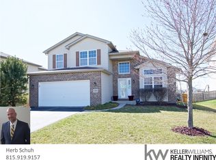 1301 Riverhaven Trl, Joliet, IL 60431