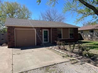 513 W Maple St, Collinsville, OK 74021