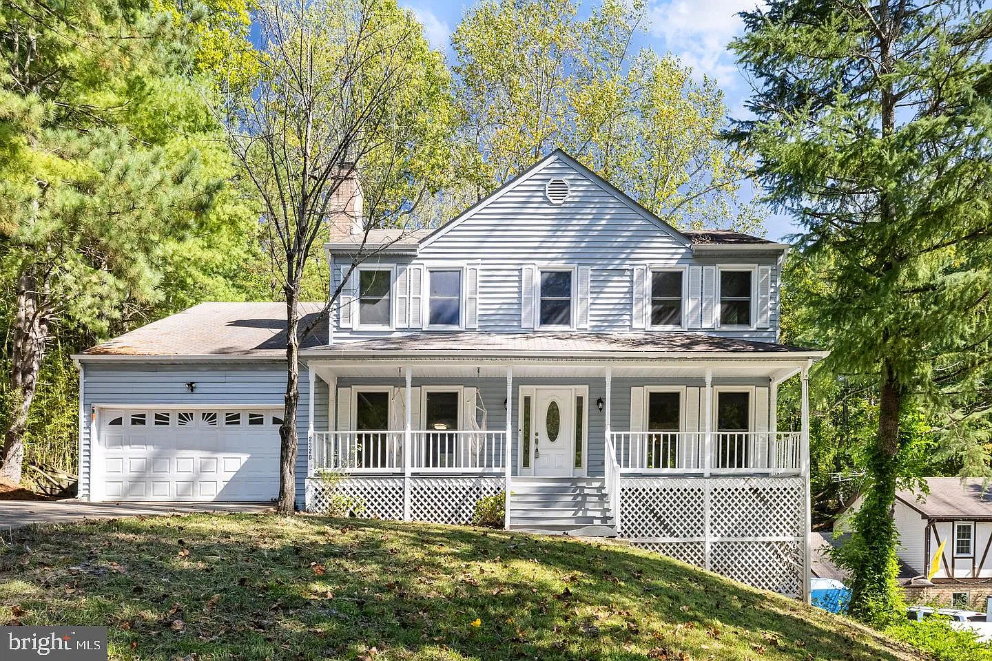 4 bed, 2.5 bath, 2332 sqft, $3,800 — Photo 1