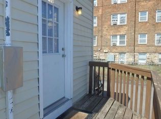 210 Hitt St APT 204, Columbia, MO 65201
