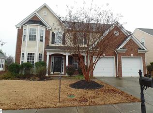 18 Smokehouse Dr, Simpsonville, SC 29681