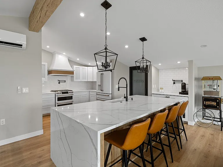 13239 Commodore Rd — Photo 11