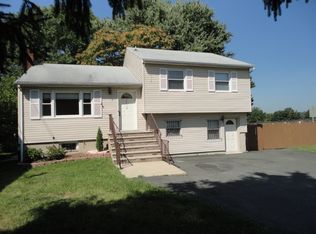 2618 Vauxhall Rd, Union, NJ 07083