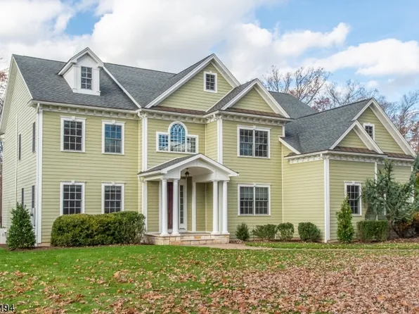 29 Cathedral Ave, Florham Park Boro, NJ 07932