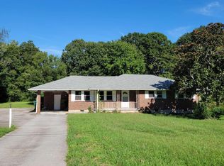 1552 Rockbridge Rd, Stone Mountain, GA 30087