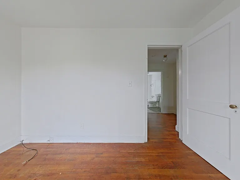 401 Chestnut Dr #A — Photo 11