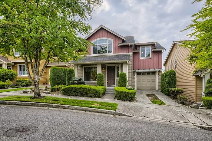 1st image of 922 149th St SE