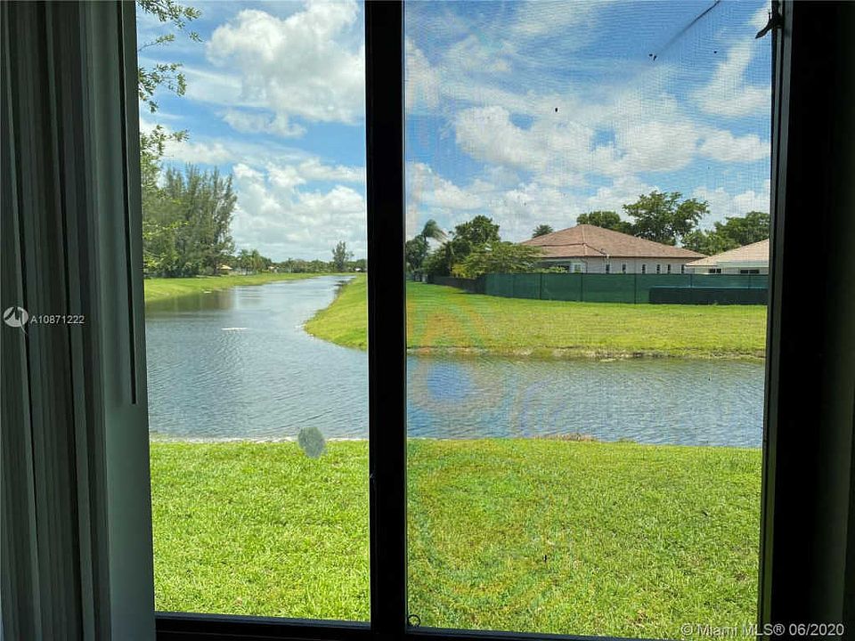 1st image of 10592 Royal Palm Blvd #10592