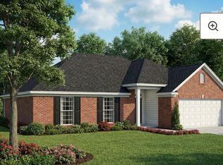 300 Thoroughbred Cir, London, KY 40741