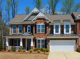 10229 Blairbeth St, Charlotte, NC 28277