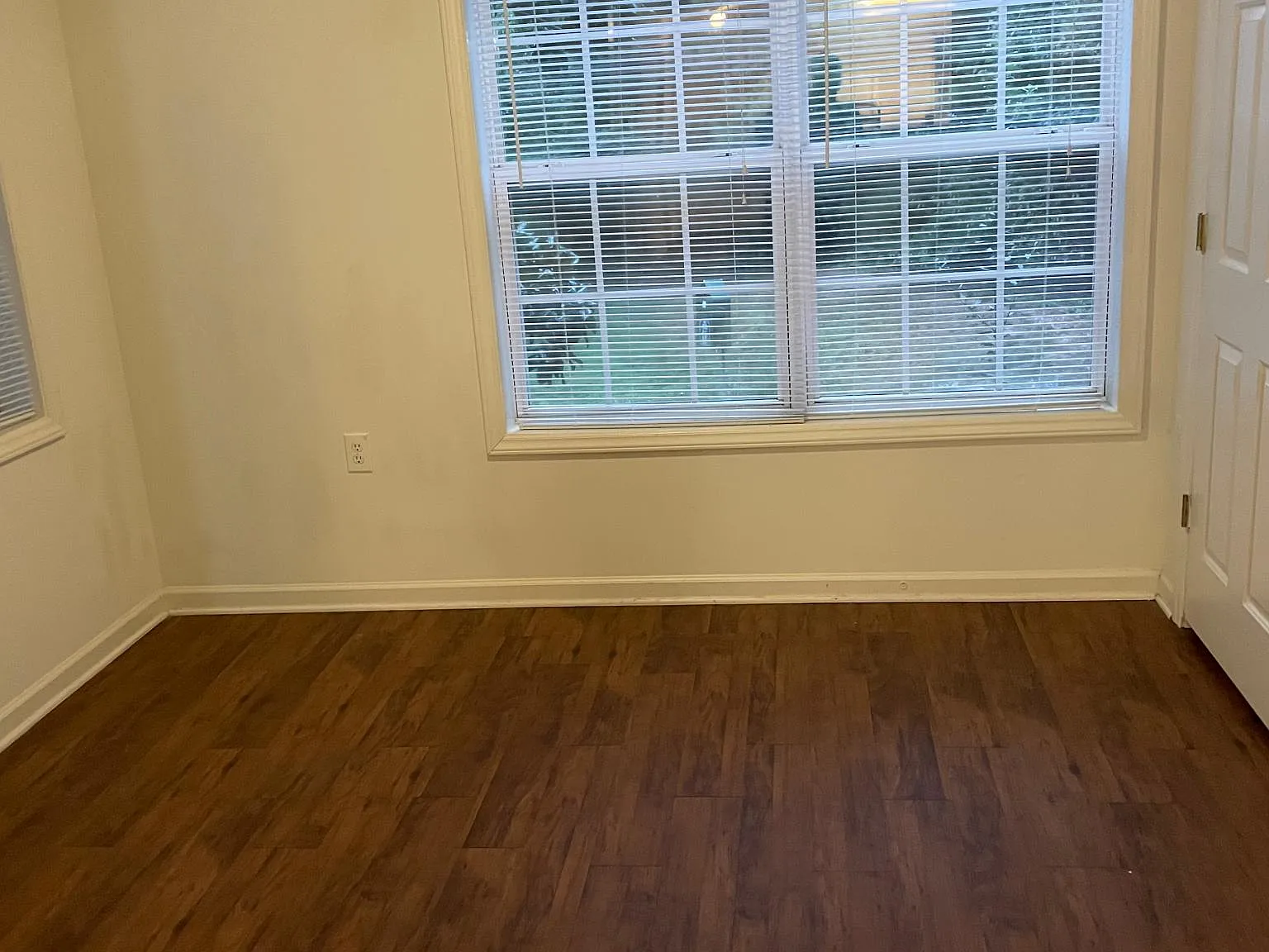 3 bed, 1257 sqft, $785 — Photo 1