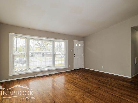 3rd image of 355 Larry Dr
