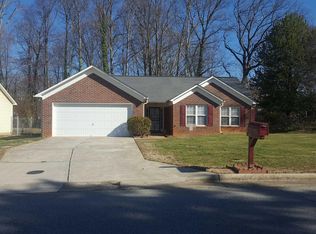 311 Collinswood Ln, Greensboro, NC 27405