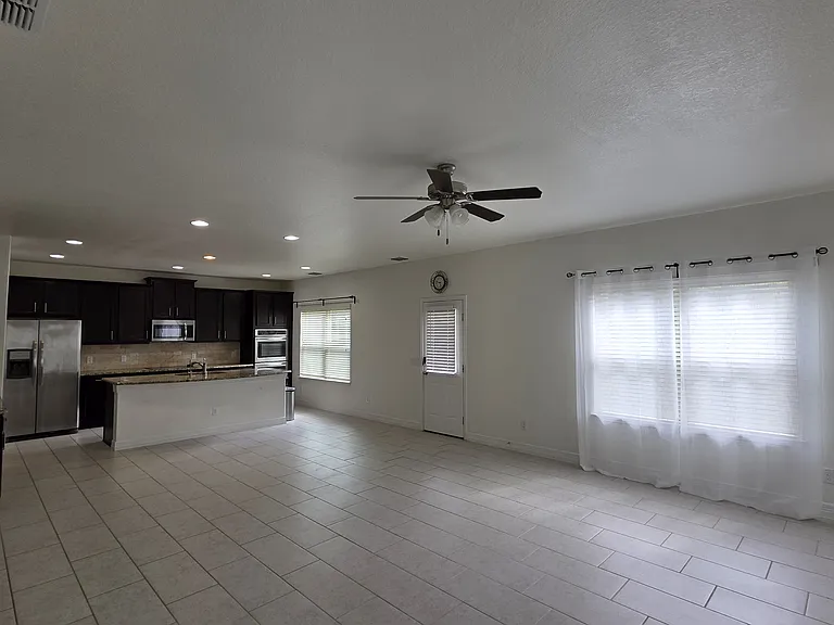 4902 Eagle Valley — Photo 9