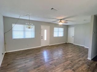 1948 Hickory St, Rhome, TX 76078