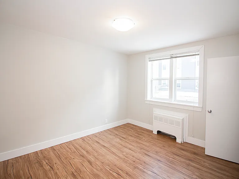 305 Marion St #3 — Photo 11