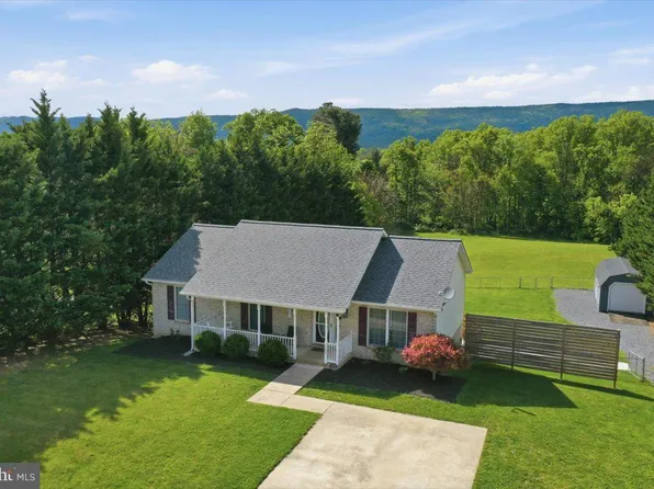 1503 Country Brook Rd, Toms Brook, VA 22660
