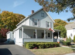 33 Riverside Dr, Suffern, NY 10901