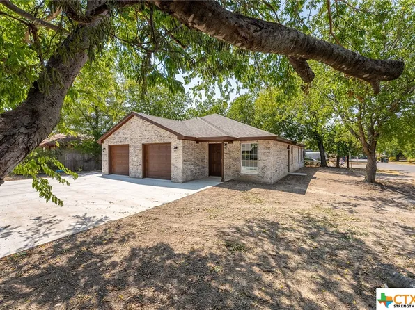 379 W Avenue J Ave, Nolanville, TX 76559