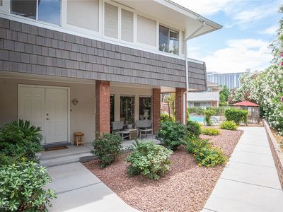 794 Oakmont Ave UNIT 106, Winchester, NV, 89109