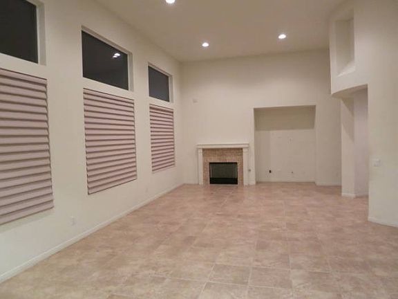 3rd image of 31965 Wildwood Ct
