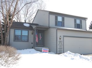 2029 N Nicole Ln, Round Lake Beach, IL