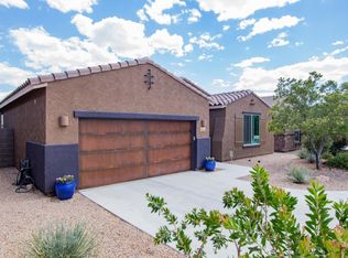 11012 N Delphinus St, Oro Valley, AZ 85742
