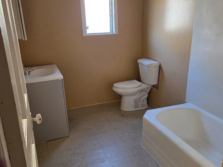 6706 Torresdale Ave #2 — Photo 9
