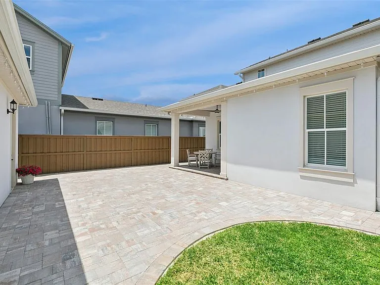 13114 McMillan Dr — Photo 36