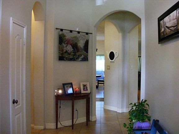 2nd image of 131 Greenridge Cir