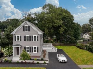 121 Green St, Reading, MA 01867