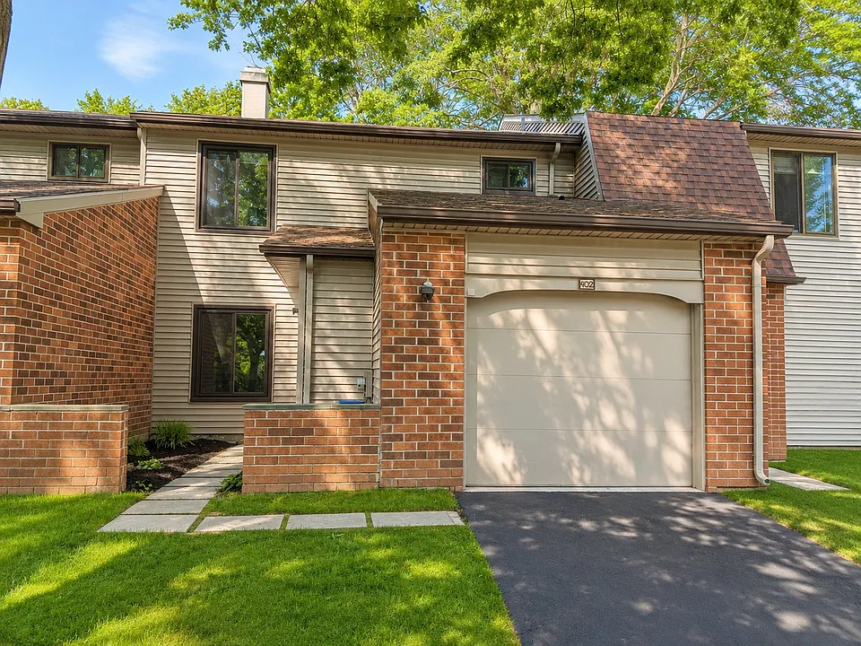 402 Danor Ct