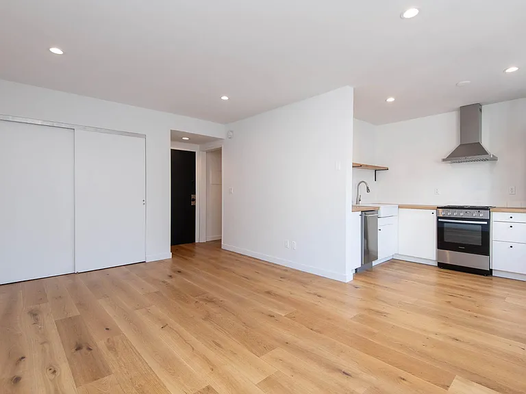 5935 Chula Vista Way #204 — Photo 1