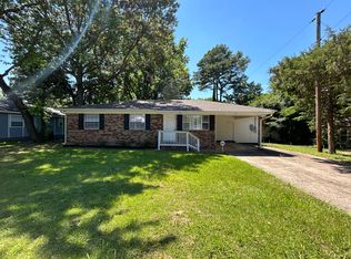 916 South Rd, Jacksonville, AR 72076