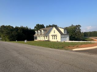 766 Awalt Dr, Winchester, TN 37398