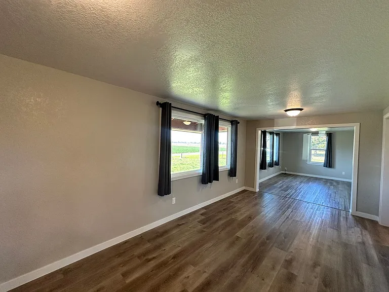 29364 Talbott Ln — Photo 3