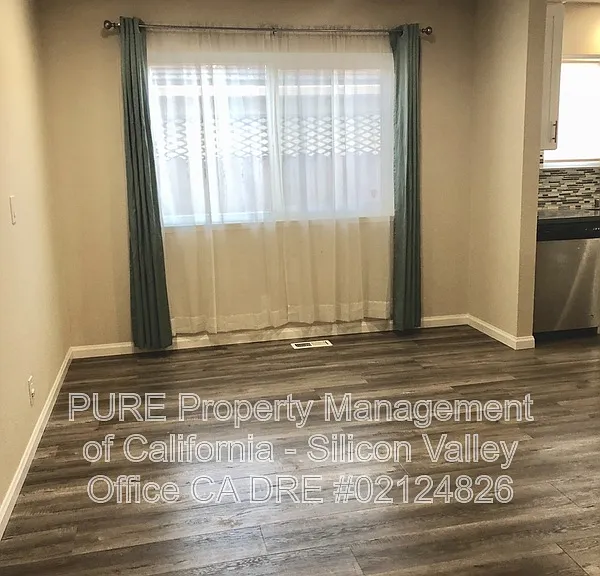 1694 Starlite Dr — Photo 9