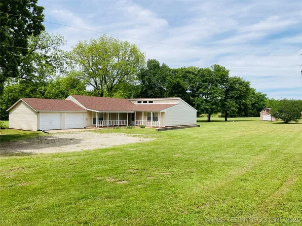 3814 E Dripping Springs Rd, Cushing, OK 74023
