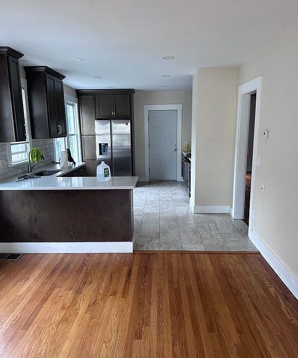 1st image of 64 Glemby St Floor 2