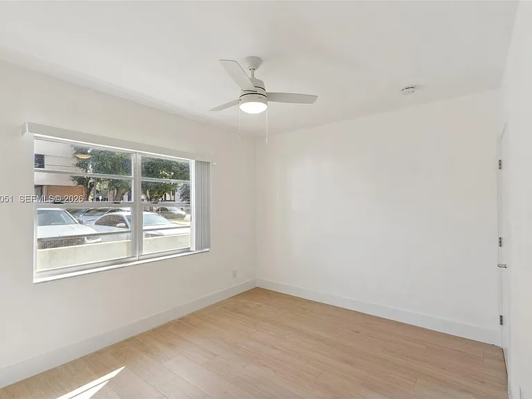 221 Antiquera Ave #8 — Photo 14