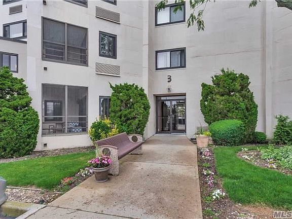 2nd image of 725 Miller Ave