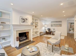 1238 Eton Ct NW #T17, Washington, DC 20007