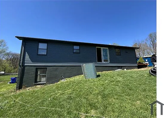 4 bed, 2000 sqft, $3,600 — Photo 4