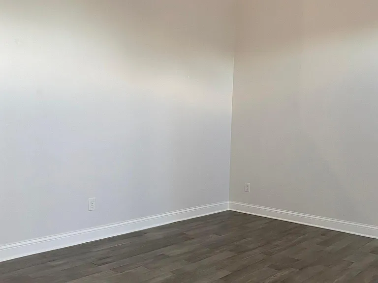 5101 NW 57th Pl — Photo 5