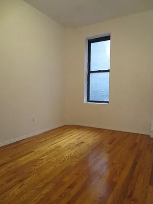 Rented by Waverly Realty Associates | media 26