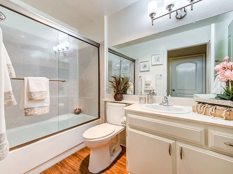 Spacious modern bathroom at the Ritz in Studio City, CA