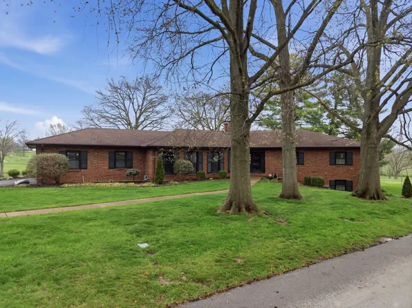 2215 S Country Club Dr, Columbia, MO 65201